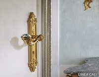 BRILLIANT-DIAMOND-Door-handle-on-back-plate-LINEA-CALI-180440-rel98d53a01.jpg thumb image