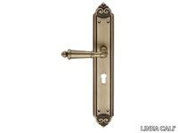 door-handle-on-back-plate-linea-cali-449997-relcc283fe3.jpg thumb image