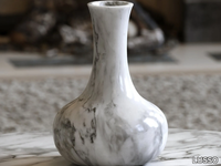 lamora-arabescato-marble-vase-lusso-stone-642439-rel6d50800f.jpg thumb image