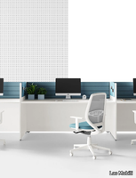 OXI-Office-screen-Las-Mobili-303190-rel8d9b5328.jpg thumb image