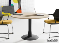 h_OXI-Round-meeting-table-Las-Mobili-101595-rel7c5815a8.jpg thumb image