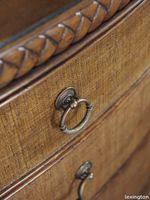 593_624_Det.jpg thumb image