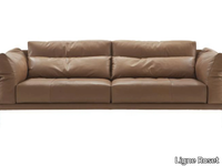 CITYLOFT-Sofa-Ligne-Roset-51681-rel85197c3c.jpg thumb image