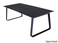 VILNA-Table-Ligne-Roset-274290-relbd3f4b58.jpg thumb image