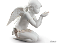 a-fantasy-breath-angel-lladro-538965-rele66cace5.jpg thumb image