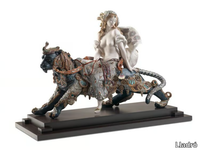 bacchante-on-a-panther-woman-lladro-556698-rel472ffb37.jpg thumb image