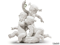 kiss-under-the-mistletoe-children-lladro-535443-relf06e235.jpg thumb image