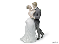 lovers-waltz-couple-lladro-554874-rel8f043447.jpg thumb image