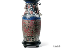 oriental-vase-red-lladro-556699-rel2679621a.jpg thumb image