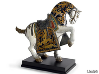 oriental-horse-lladro-556677-rel8311ae6a.jpg thumb image