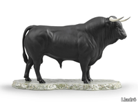 spanish-bull-lladro-554898-rel3865332c.jpg thumb image