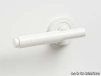 lola-door-handle-on-rose-lo-co-interiors-641826-rel99c93ec0.jpg thumb image