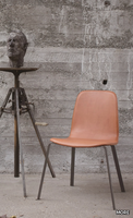 pec-chair-more-bernhard-muller-233594-relfe3df4bd.jpg thumb image