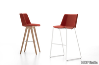 aiku-stool-fabric-stool-mdf-italia-391122-relfb7d84a4.jpg thumb image