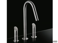 CB200-Washbasin-tap-MGS-285909-reld426fba1.jpg thumb image