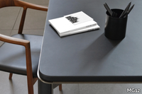 gregorio-leather-table-mg12-352711-reld61e3f94.jpg thumb image