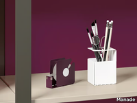 pen-holder-clen-sa-manade-264108-rel8115e710.jpg thumb image