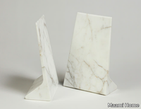 wedge-calacatta-tcc-whitestone-526745-rel13a637ac.jpg thumb image