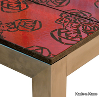 table-made-a-mano-303952-rel3f10c447.jpg thumb image