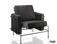 h_traffic-armchair-magis-214171-reldf1f71fe.jpg thumb image
