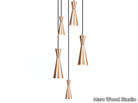 Marc-Wood-Studio_CONE-CLUSTER-5--Brass-pendant-lamp_hp5vfvqc7V.jpeg thumb image