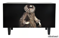 Elizabeth-s-cabinet-Mineheart-197634-rel4d6b7f6f.jpg thumb image