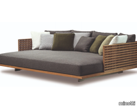 QUADRADO-Garden-bed-Minotti-389454-rel562c976e.jpg thumb image