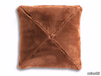 shearling-minotti-222652-rel2d4c2455.jpg thumb image