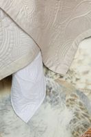 Beddinghouse_Moooi_Embroidered_Dodo_Ivory_6.webp thumb image