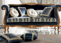 13416-Sofa-Modenese-Gastone-group-150151-rel2bbef099.jpg thumb image