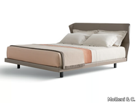 azul-leather-bed-molteni-c-549332-rel8ed73e19.jpg thumb image