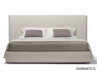 ovidio-fabric-bed-molteni-c-637745-rel9a6b056f.jpg thumb image