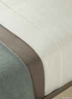 BedLinen_Molteni2940_HR.jpg thumb image