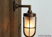 CLADACH-BRASS-WELL-GLASS-WALL-LIGHT-Mullan-Lighting-197398-relcdf8e003.jpg thumb image