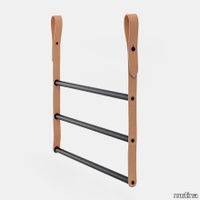 2726_n_Towel-Rack-Tall---Black-metal- -Vegetable-tanned-leather---53,4-(H)-cm-x-47-(L)-cm_DETTAGLIO.jpg thumb image