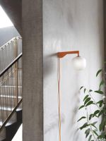 12031-en-rime-wall-lamp-orange-muuto-org.tif thumb image