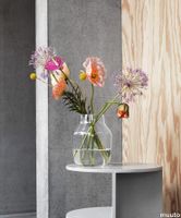 4245-en-silent-vase-andreas-engesvik-muuto.jpg thumb image