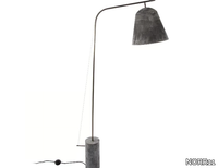 line-floor-lamp-norr11-287887-relbe7ad603.jpg thumb image