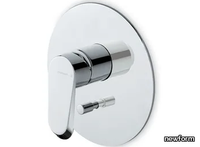 h_nio-shower-mixer-with-diverter-newform-411650-rela70637e8.jpg thumb image