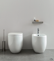 milk-floor-mounted-toilet-nic-design-300643-rel8516e7bb.jpg thumb image