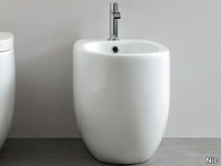 milk-floor-mounted-bidet-nic-design-300645-rel97427720.jpg thumb image