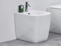 semplice-floor-mounted-bidet-nic-design-300799-rel20492c2c.jpg thumb image