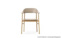 Herit-Armchair-Oak2.png thumb image