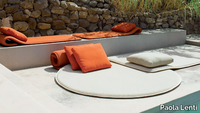 Outdoor-cushion-Paola-Lenti-34610-relf833e59a.jpg thumb image