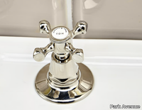 bidet-tap-with-swivel-spout-park-avenue-622676-relc3f50b61.jpg thumb image