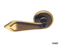 anubi-classique-door-handle-on-rose-pasini-metals-productions-327985-rel15f83fe.jpg thumb image