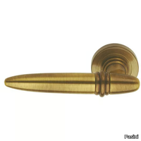 door-handle-on-rose-pasini-metals-productions-327763-rel2e4a8990.jpg thumb image