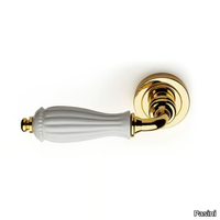 godiva-classique-door-handle-on-rose-pasini-metals-productions-327969-rel3462fbe4.jpg thumb image