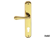 h_giada-easy-door-handle-on-back-plate-pasini-metals-productions-324056-rel34c0f0bd.jpg thumb image