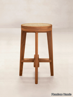 HIGH-STOOL-Phantom-Hands-522187-rel185454db.jpg thumb image